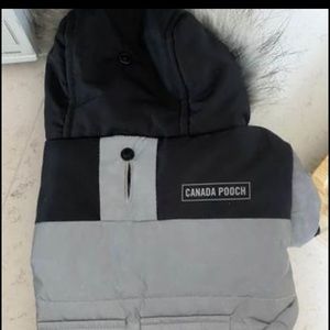 Size 10 Canada Pooch “True North” Dog Parka